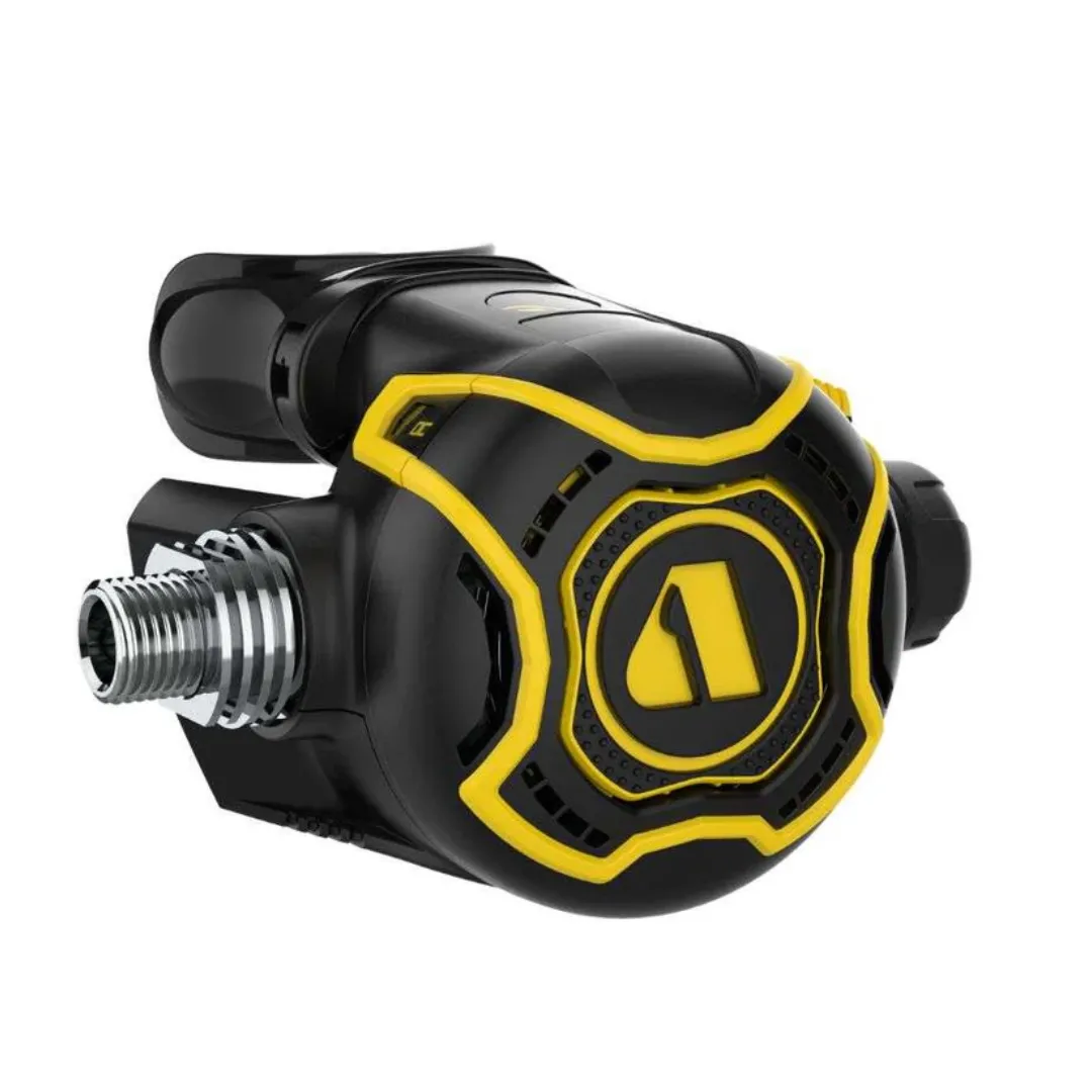 Apeks EVX200 Regulator with Octopus - Image 6