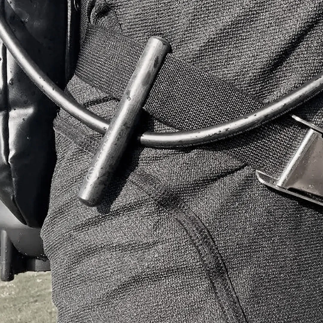 Apeks Long Hose Retainer - Image 4