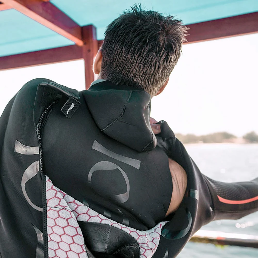 Fourth Element Hooded Vest 3/5mm - Men's - Image 3
