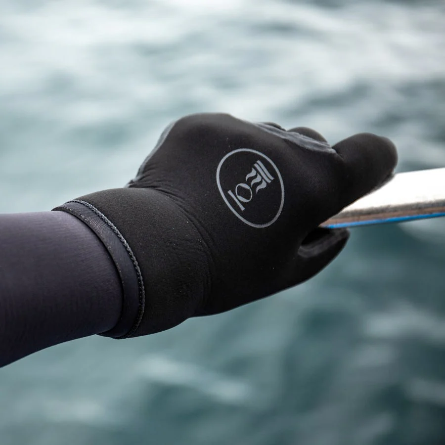 Fourth Element Neoprene Hydrolock Gloves - 5mm - Image 3