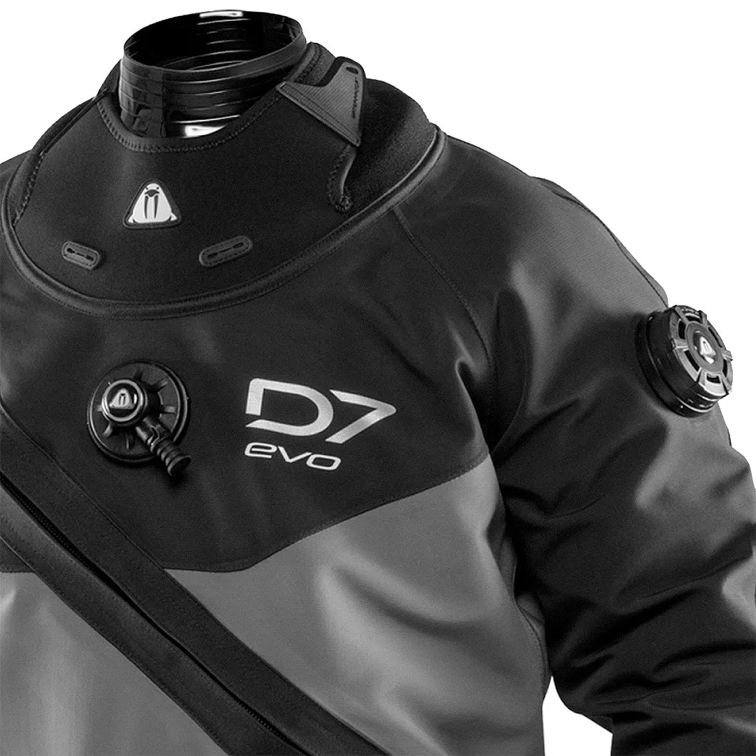 Waterproof D7 EVO Drysuit - Image 6