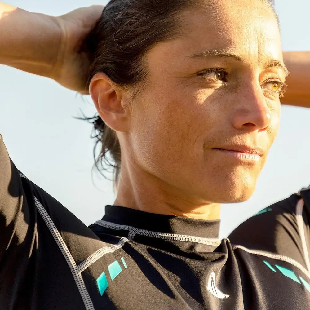 Waterproof R30 Short Sleeve Rashguard - Womens - Image 3